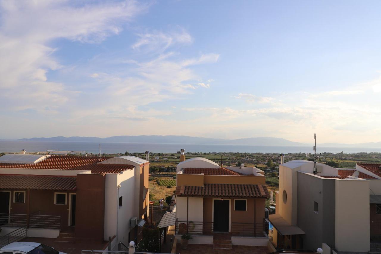 Heaven Horizon Villa Kariani Luaran gambar